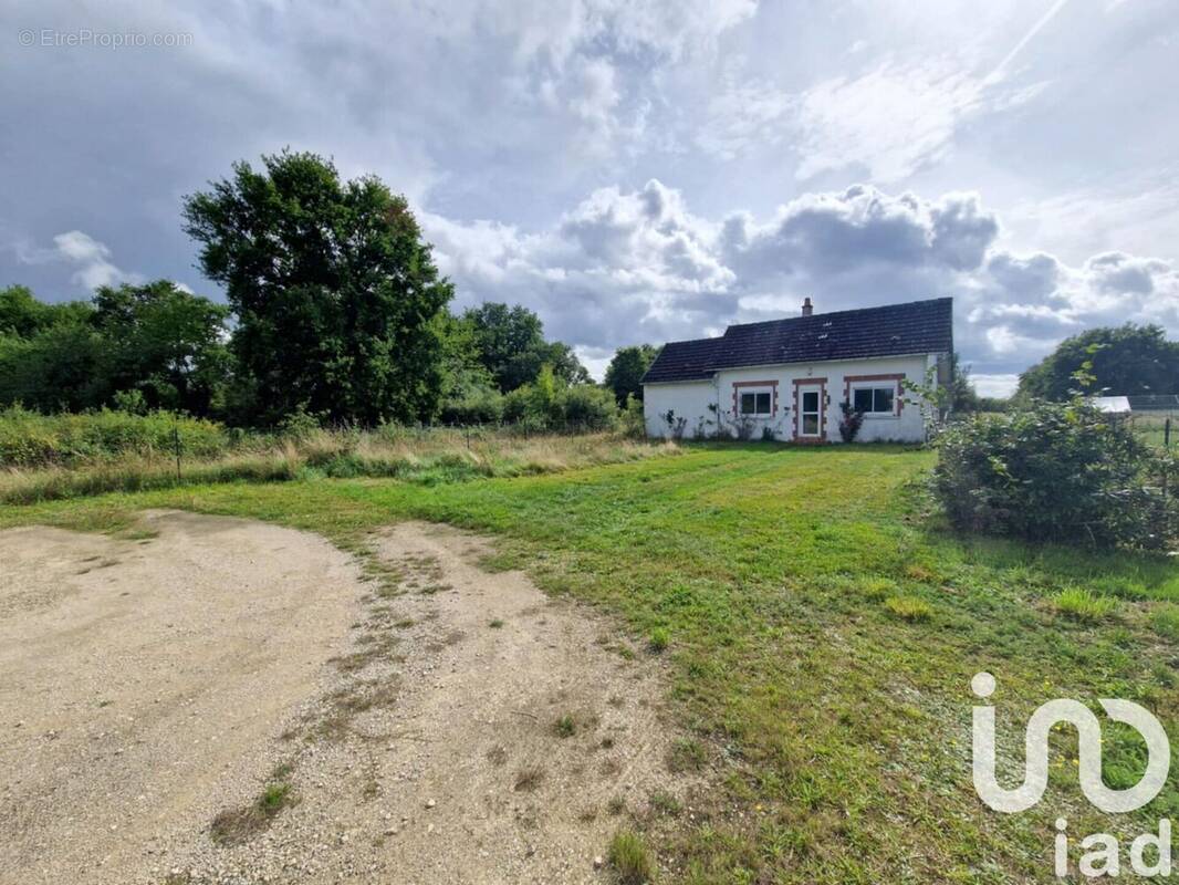 Photo 1 - Maison à DAMPIERRE-EN-BURLY