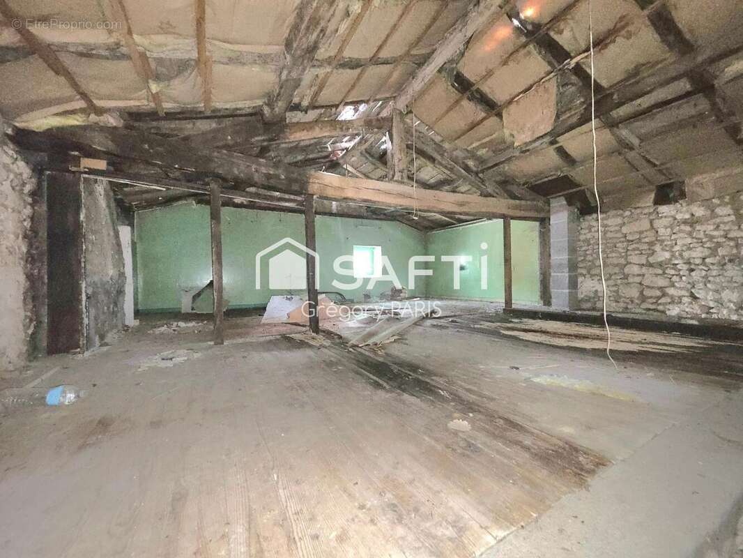 Maison 61 m² à Pons  - photo 7