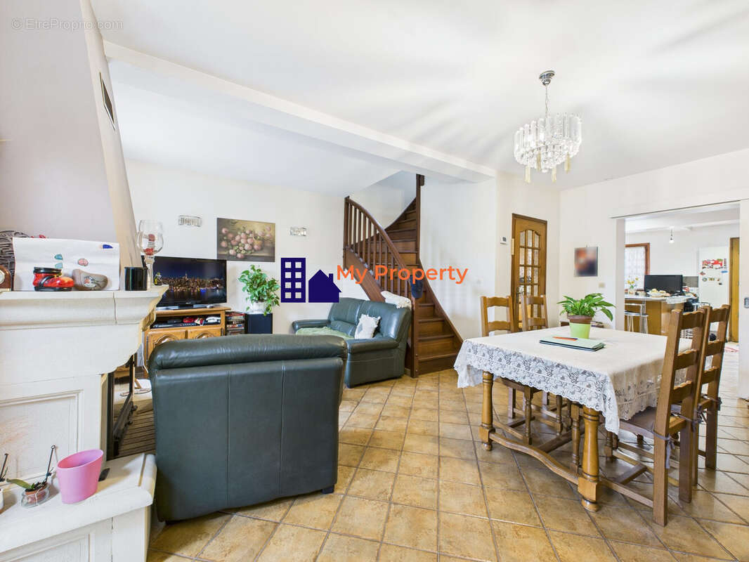 Maison à CARRIERES-SUR-SEINE