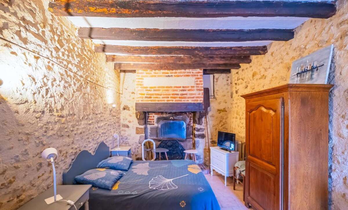 Maison à SAINT-JEAN-D'ASSE