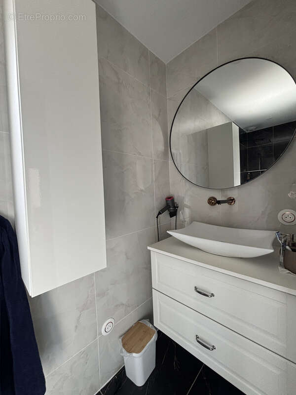 Maison à LIVRON-SUR-DROME