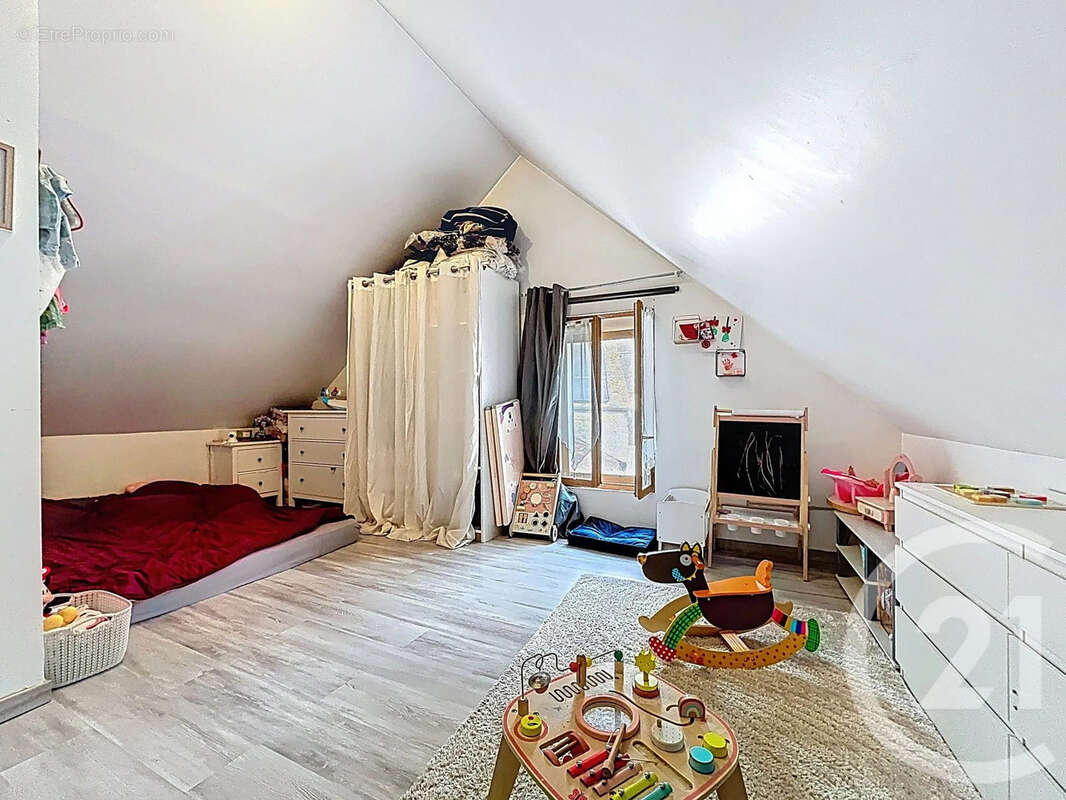 Maison à NANGIS