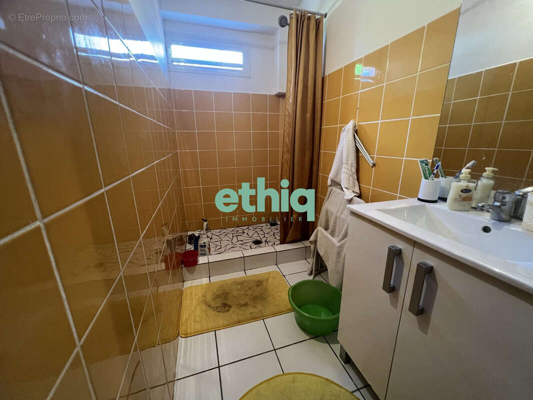 Maison à SAINTE-ANNE