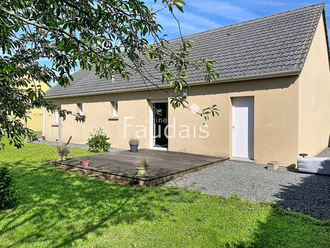 Maison à CERISY-LA-SALLE