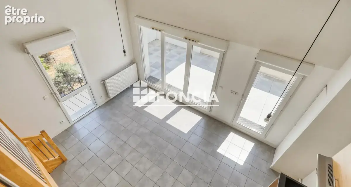 T3 dupex dernier etage sans vis-a-vis - photo 5