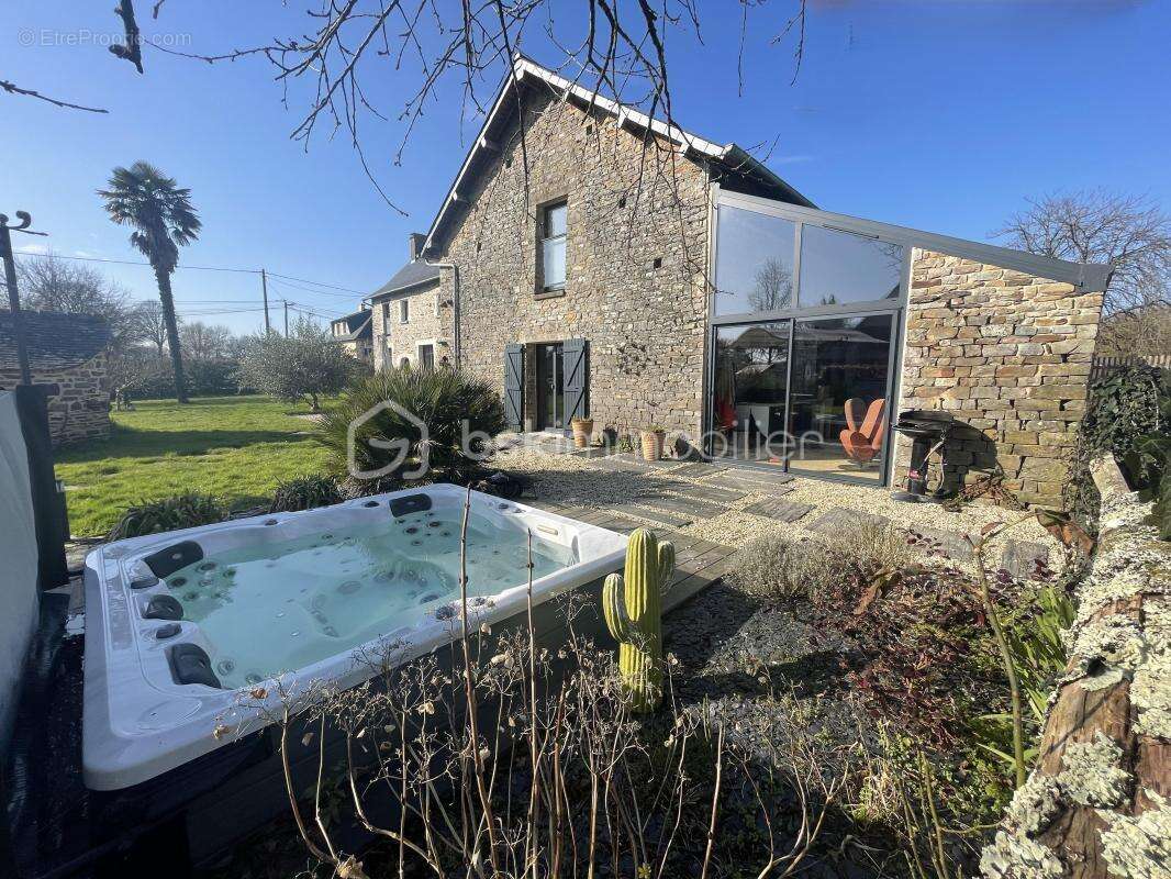 Maison à GUICHEN