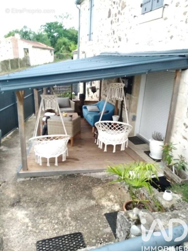 Photo 1 - Maison à MERVENT