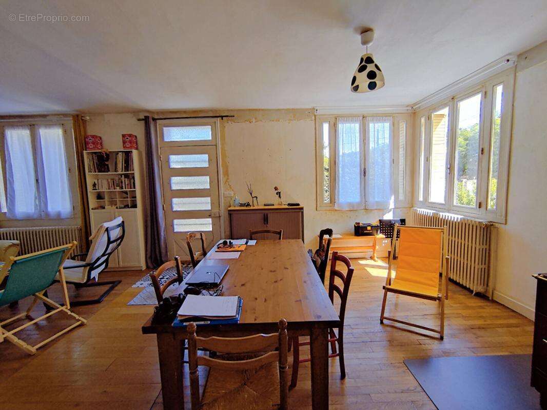 Maison à CHATELLERAULT