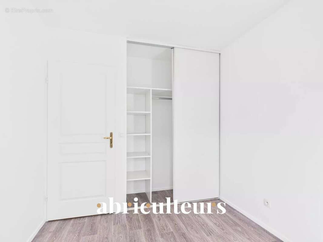 Appartement à SURVILLIERS