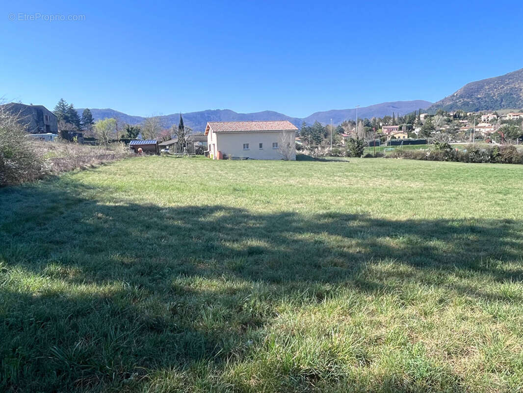 Terrain constructible - Veyras - 2340 m2 - 129 000 - photo 3