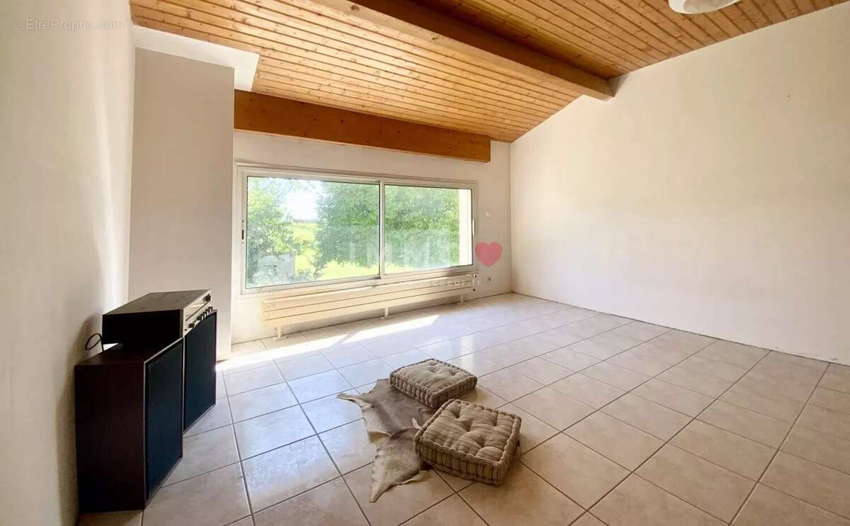 Maison à SAINT-FORT-SUR-GIRONDE