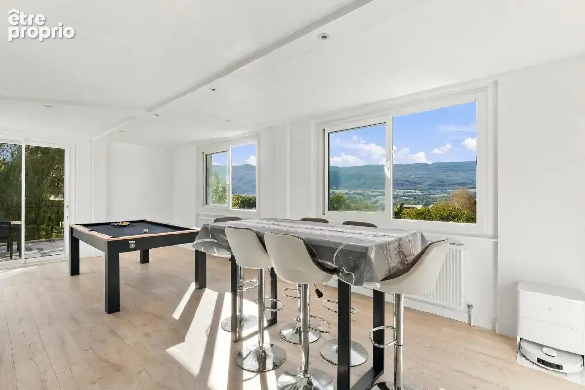 Maison de 8 pièces de 200 m² à Challonges - photo 10