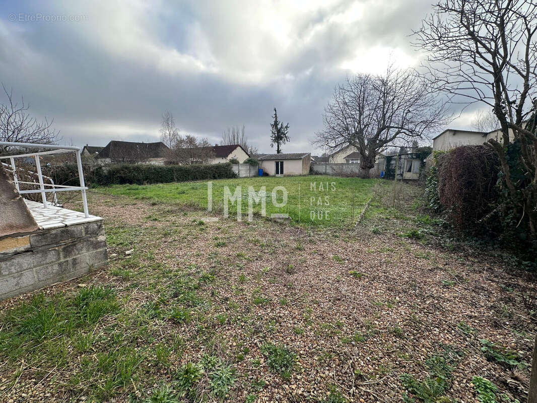 Maison à AUBIGNE-RACAN