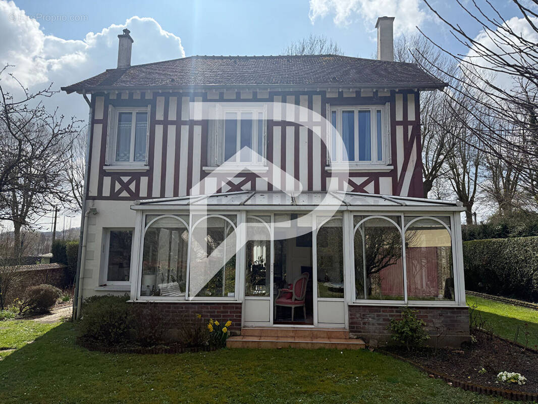 Maison à EVREUX