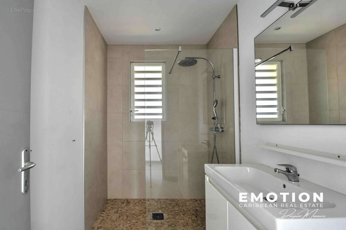 Maison à SAINT-MARTIN