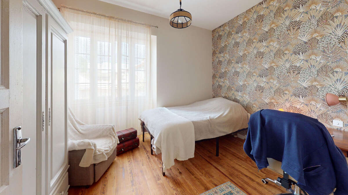 Appartement à OLORON-SAINTE-MARIE