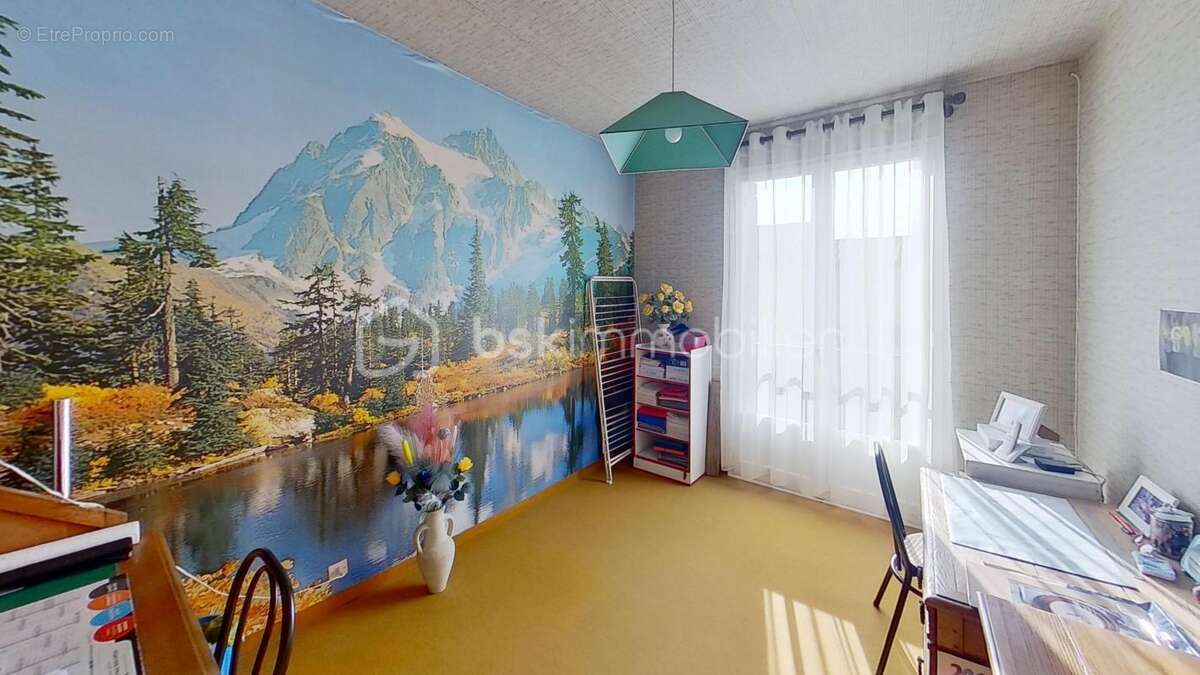 Maison à MONTELIMAR