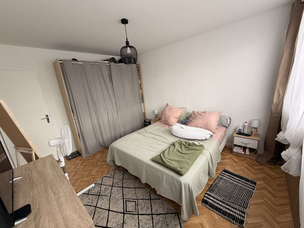 Appartement à ALLONNES