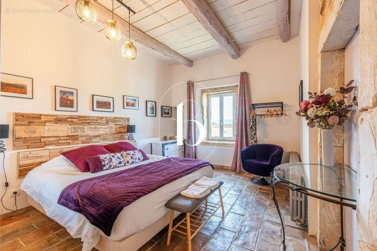 Maison à UZES