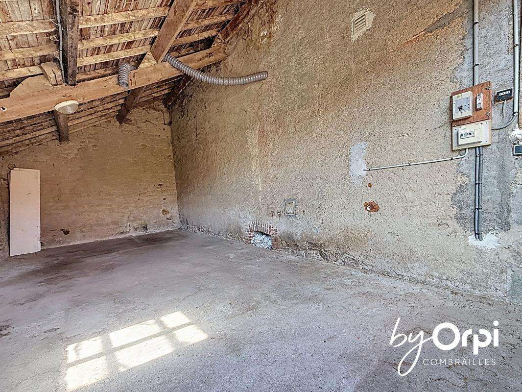 Maison à ARS-LES-FAVETS