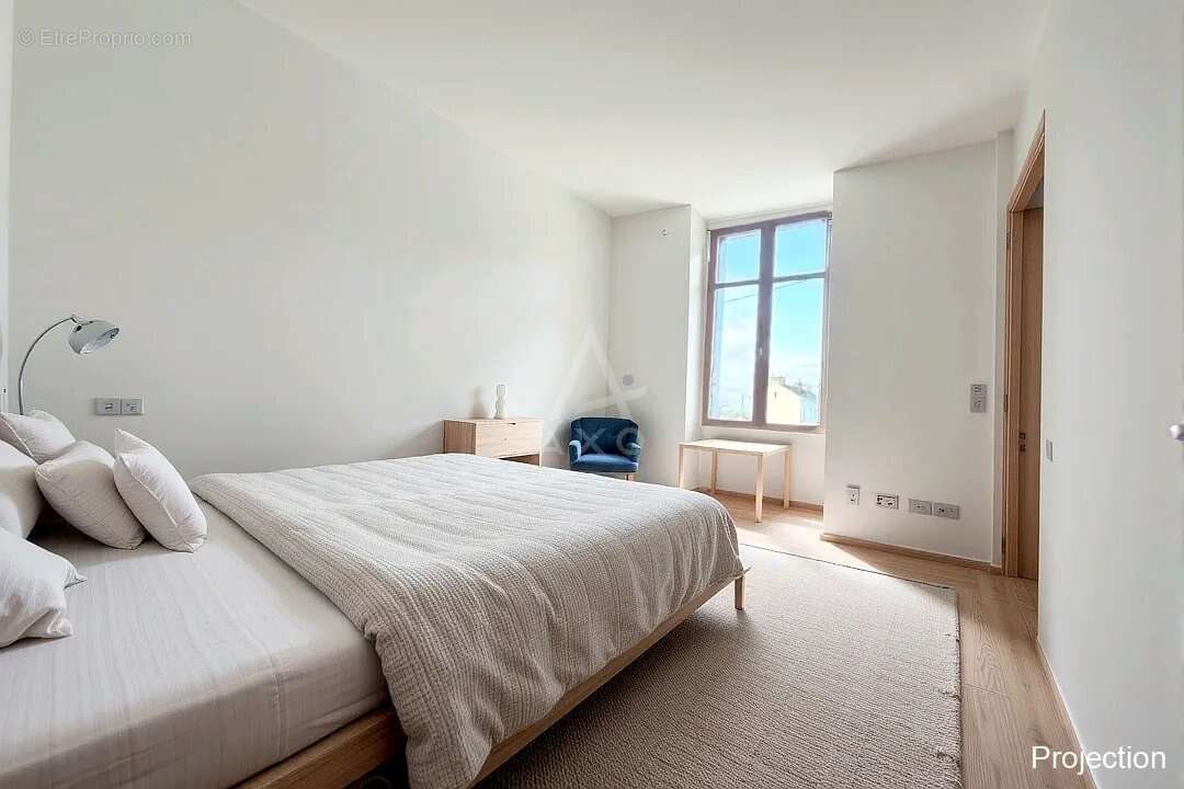 Appartement à SAINT-ETIENNE-DE-MONTLUC