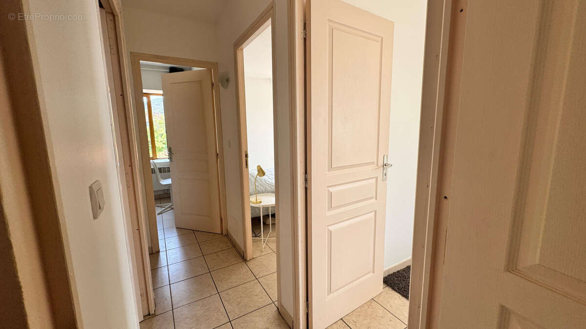 Appartement à OLMETO