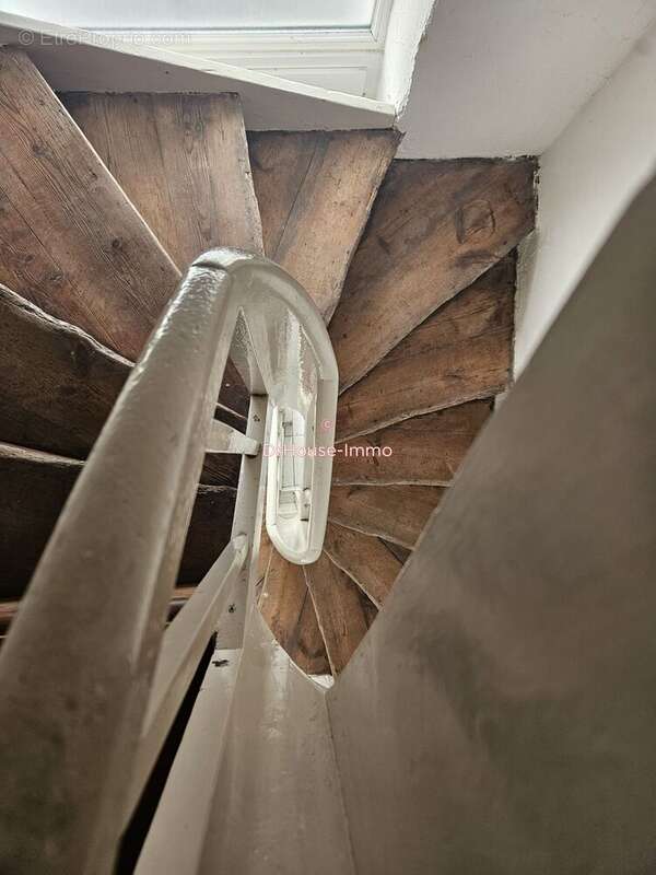 Appartement 61 m² à Blaye  - photo 10
