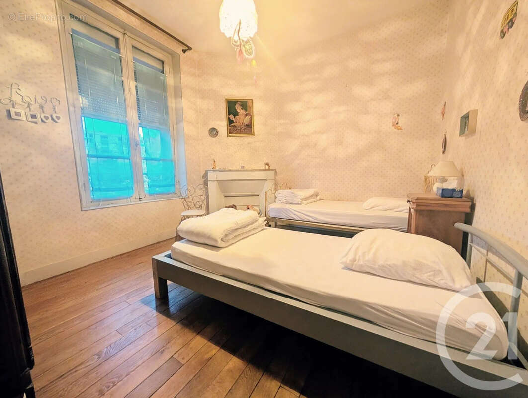 Maison à CHALONS-EN-CHAMPAGNE