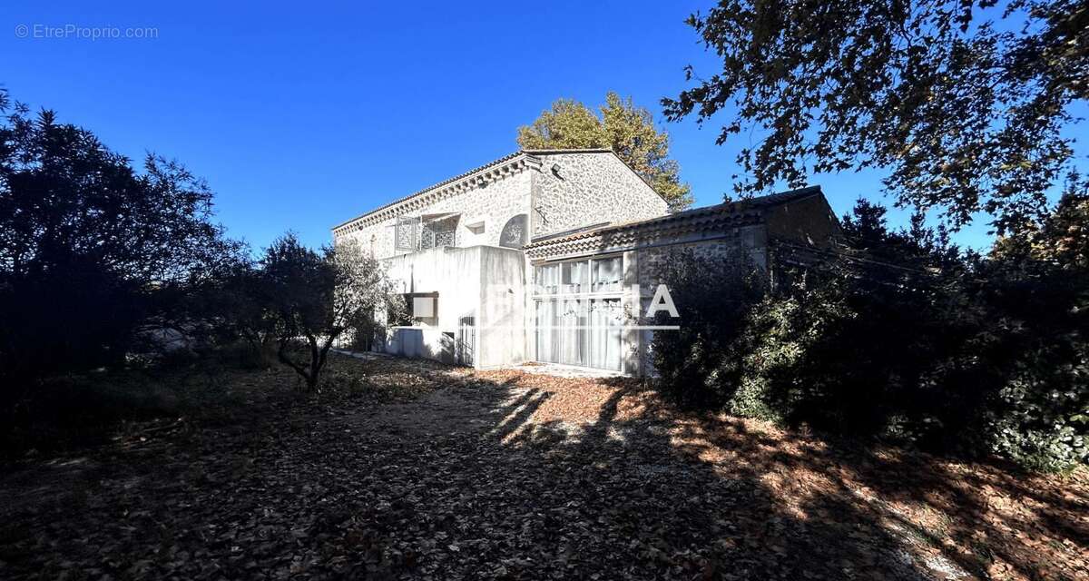 Maison à AVIGNON