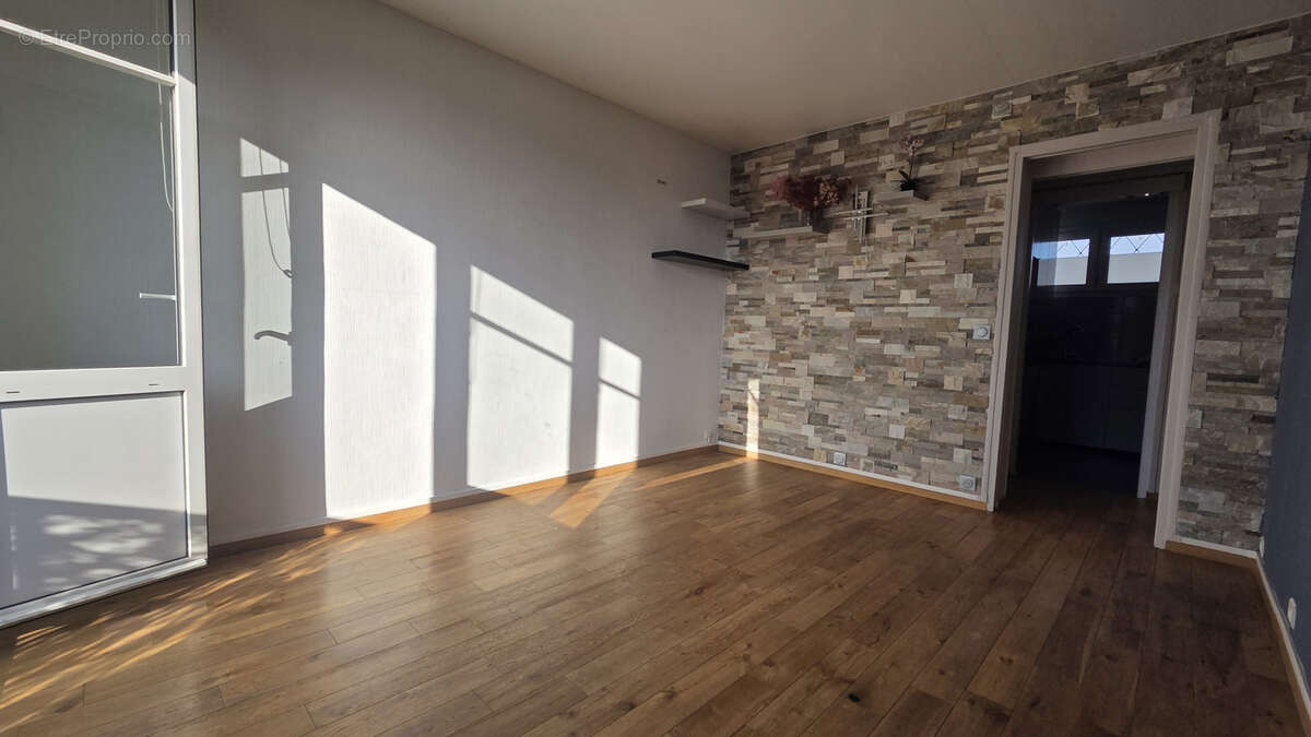 Appartement à VITRY-SUR-SEINE