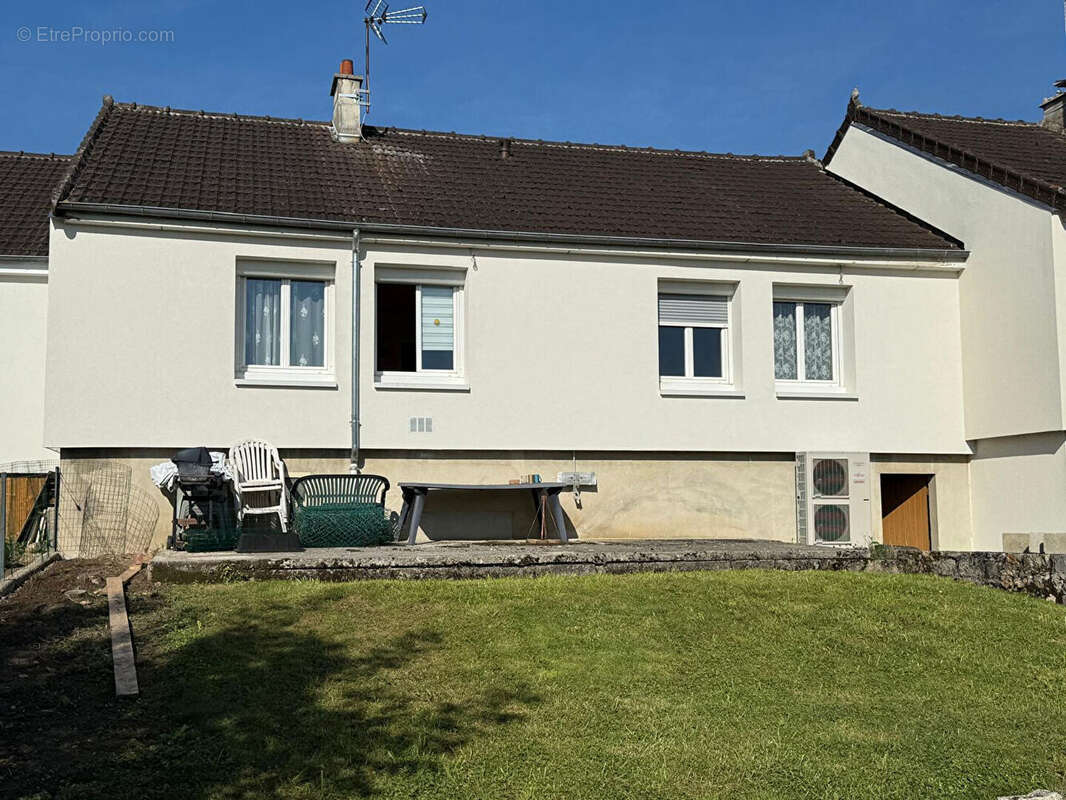 Maison à CONDE-EN-BRIE