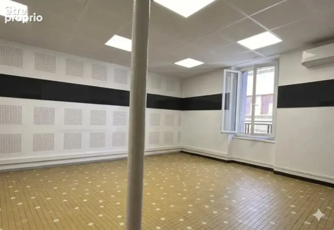 Vente Immeuble  292 m2 - 11200 LEZIGNAN CORBIERES - 188 000 - photo 2