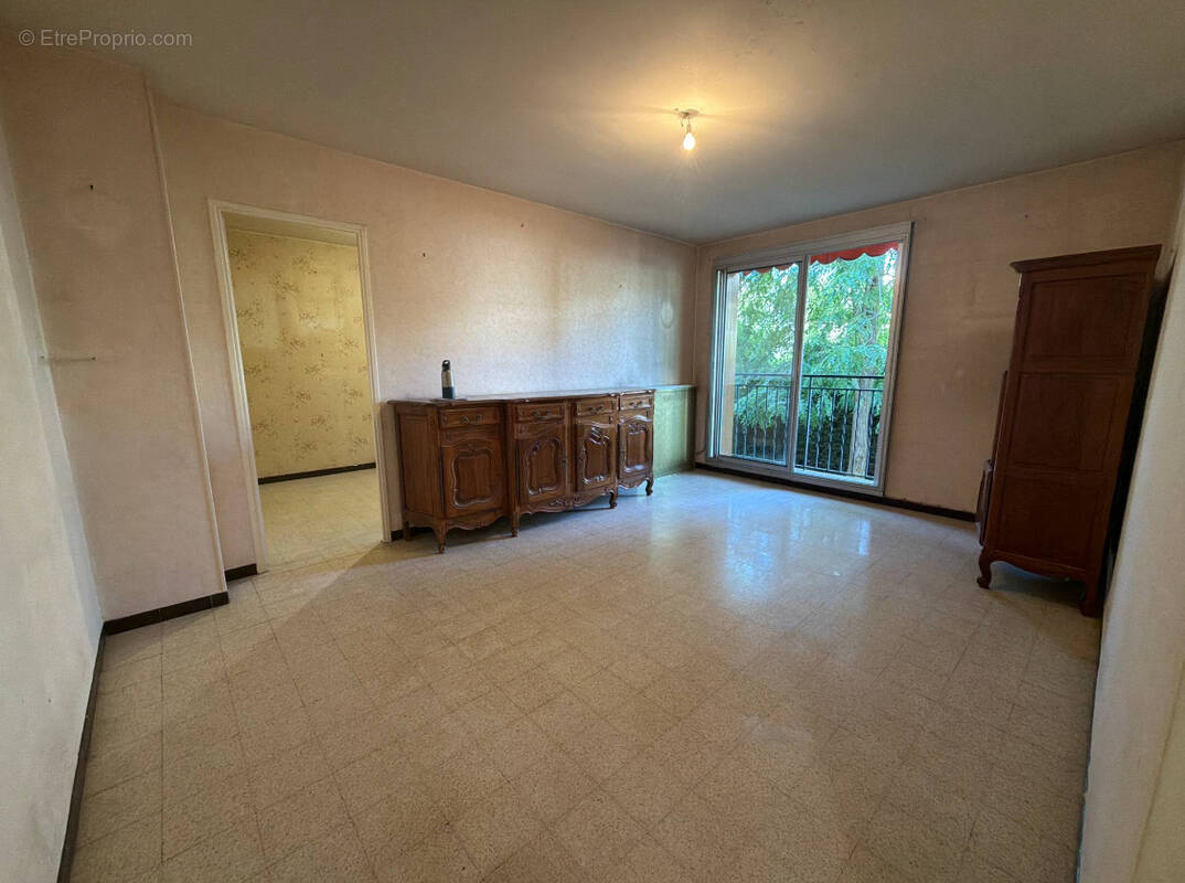 Appartement à MARSEILLE-12E