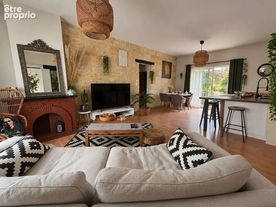 Photo Maison à Cenon au prix de 327 050€