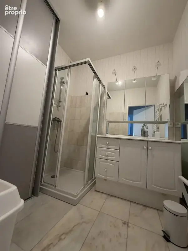 Appartement 77 m² à Cholet  - photo 6