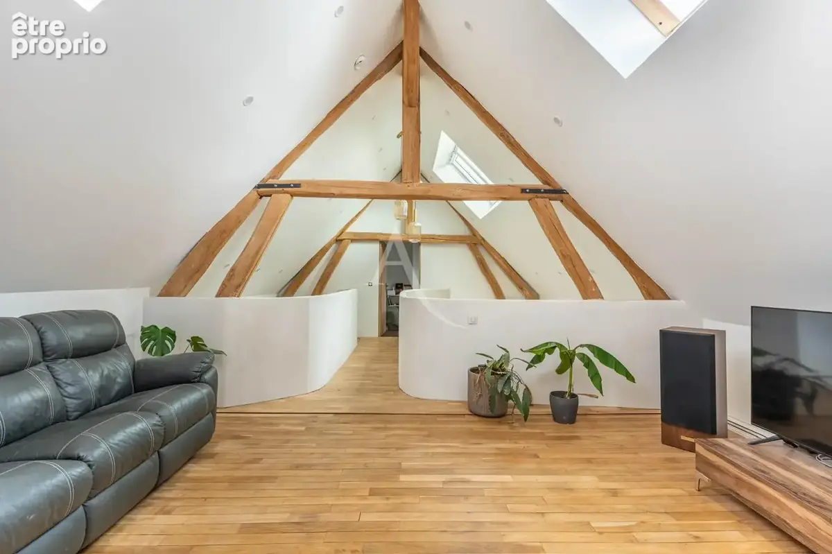 Longère rénovée 6 pièces 196 m² à Mainvilliers - photo 4