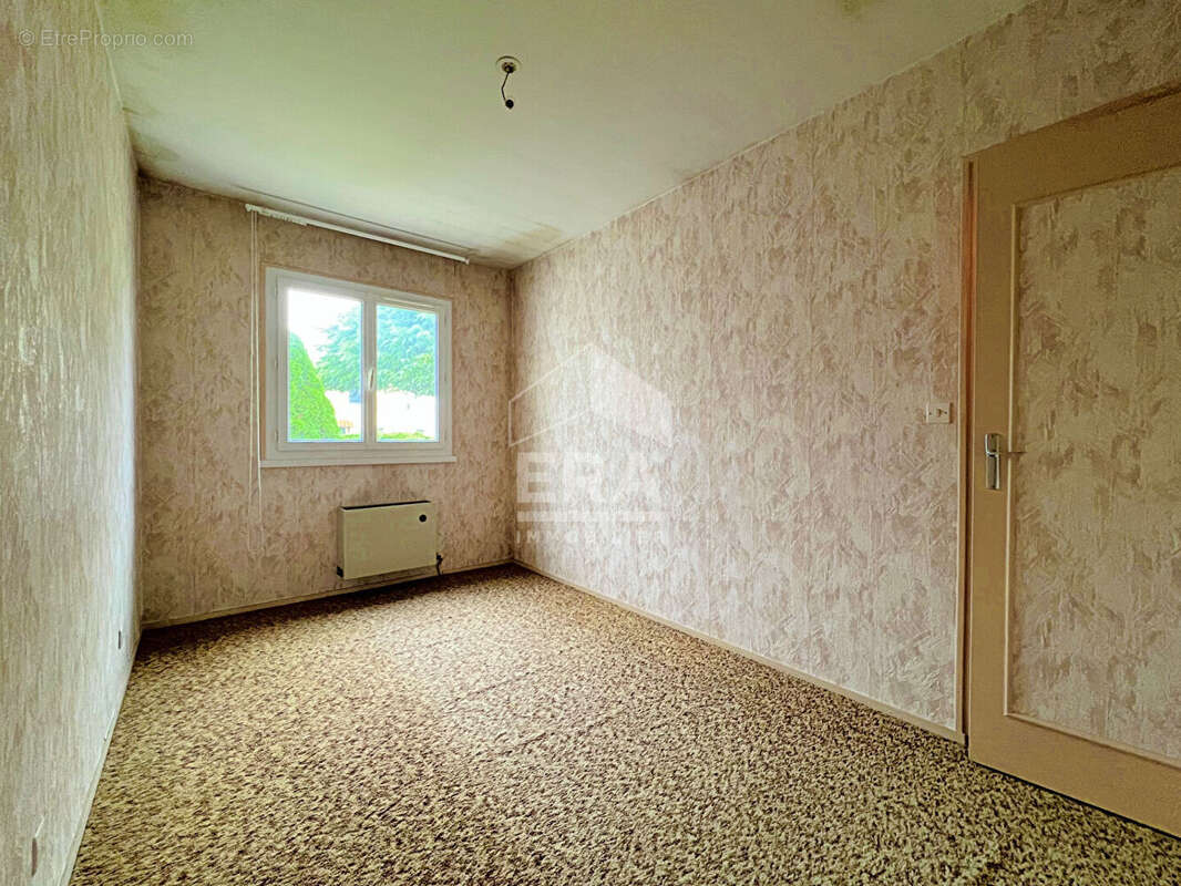 Maison à L&#039;ISLE-D&#039;ESPAGNAC