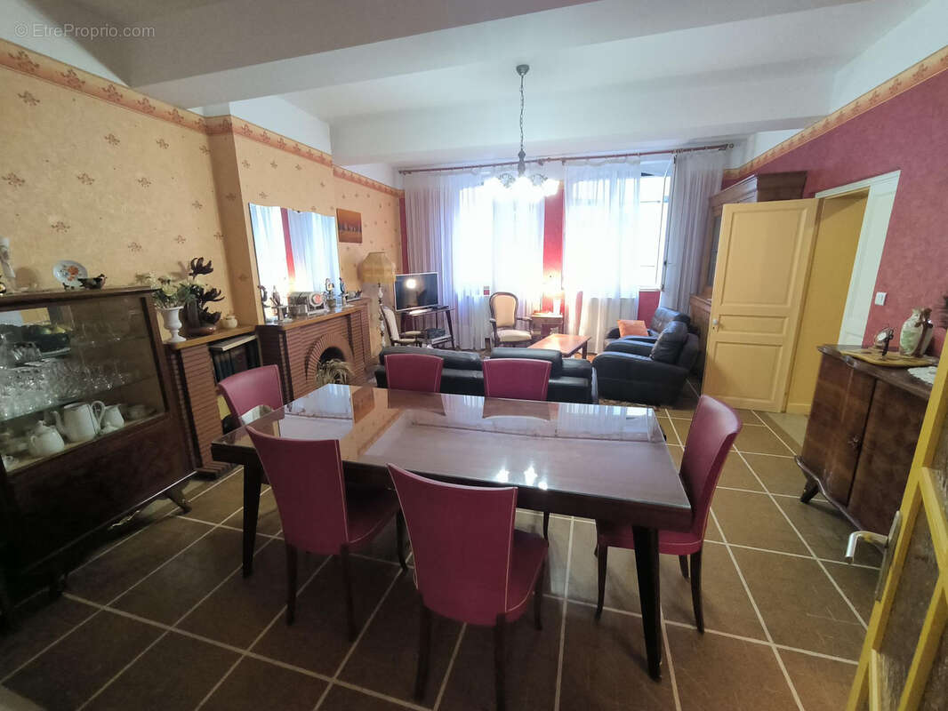 Maison à L&#039;ISLE-JOURDAIN