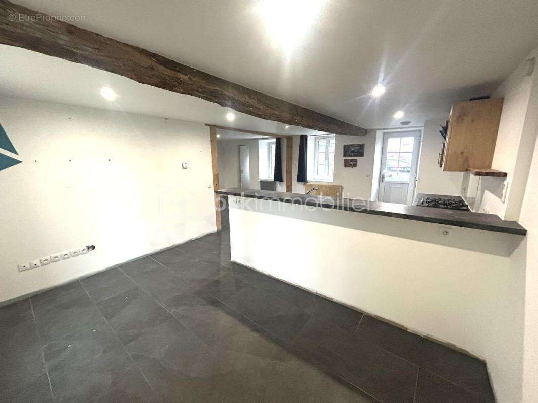 Maison à DONNEMARIE-DONTILLY