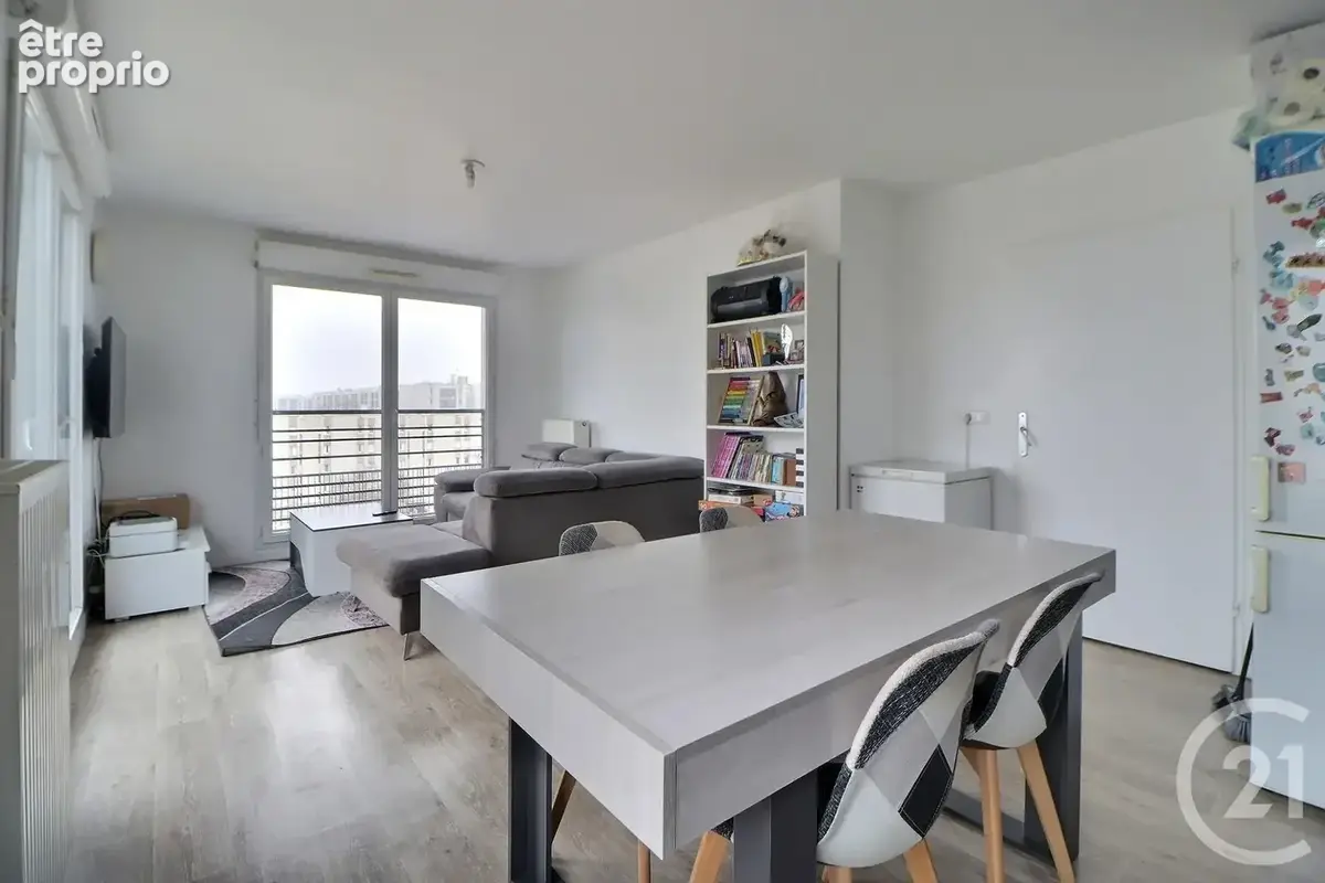 Appartement 3 pièces 58 m² à vendre à Aulnay-Sous-Bois (93600) - photo 2