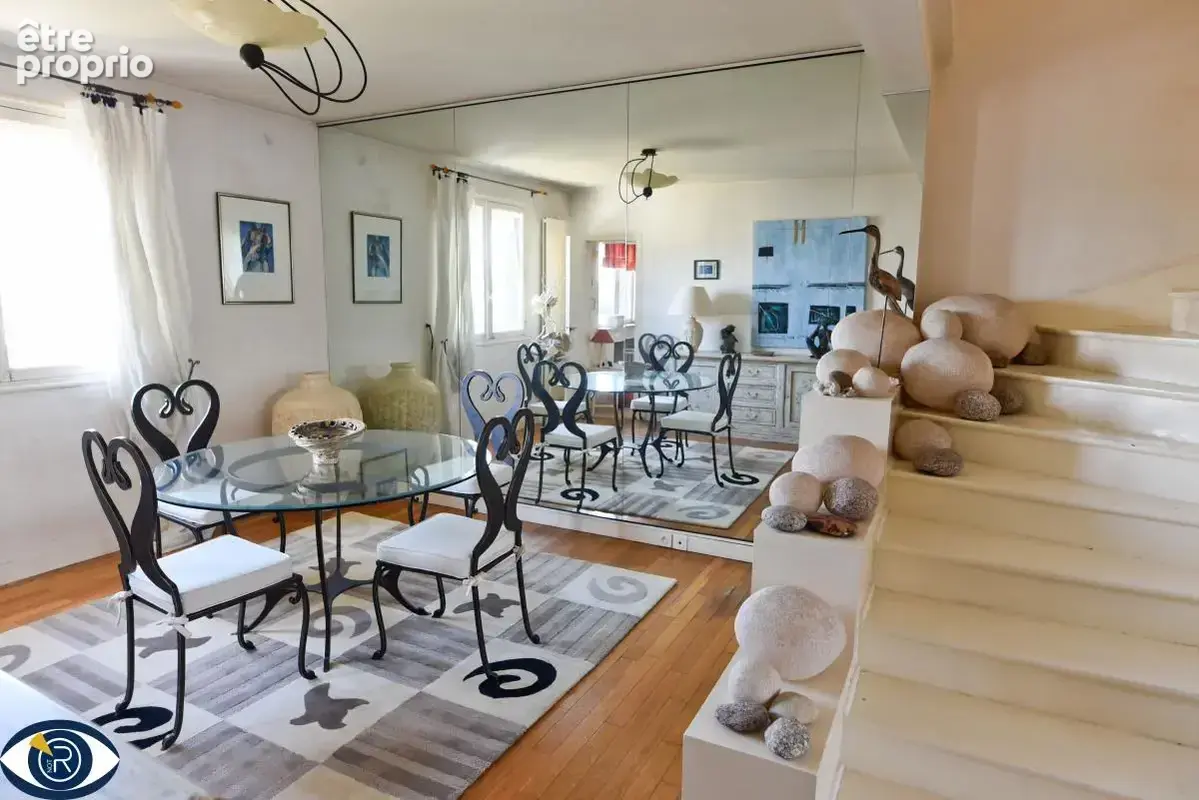Appartement 145 m² à Laval  - photo 6