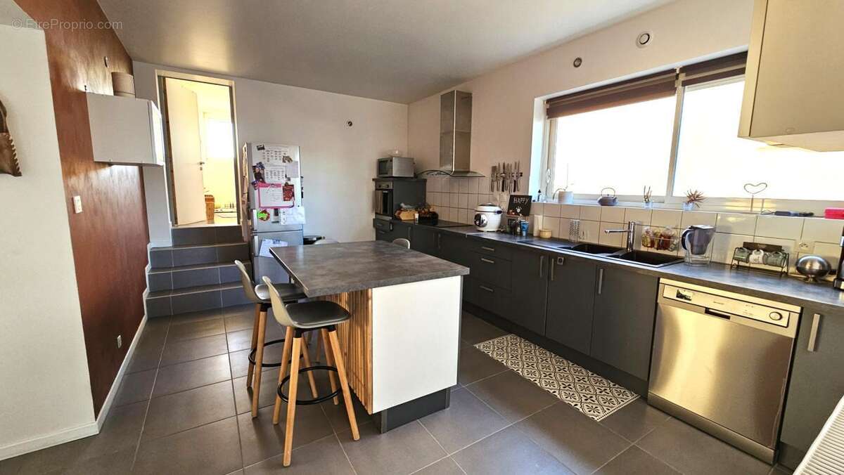 Maison à DERVAL