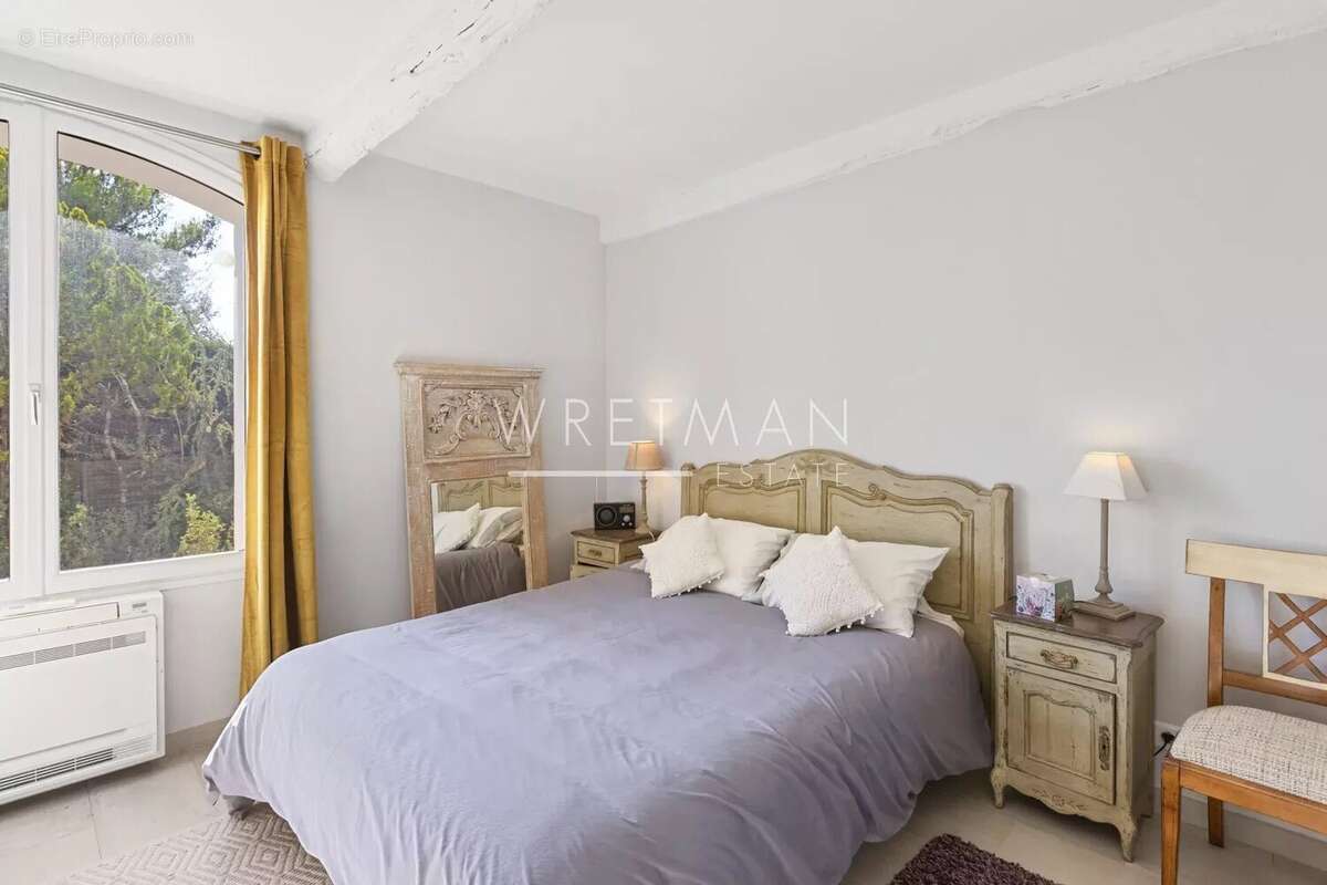 Maison à MOUGINS