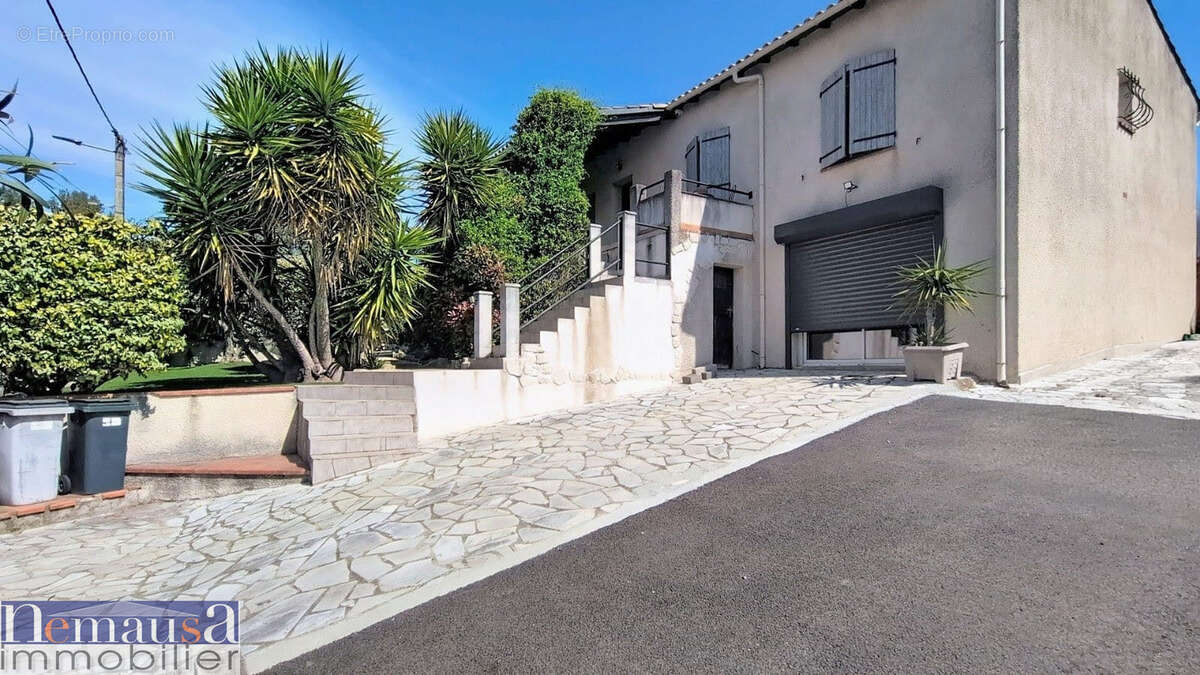 Maison à BEZOUCE