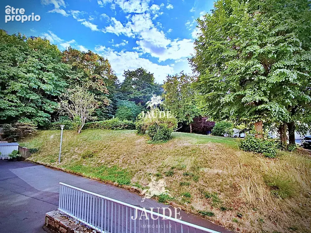 Appartement à CHAMALIERES