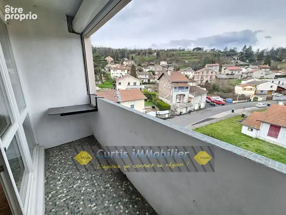 Appartement 3 pièces 80 m² à vendre à Fraisses (42490) - photo 2