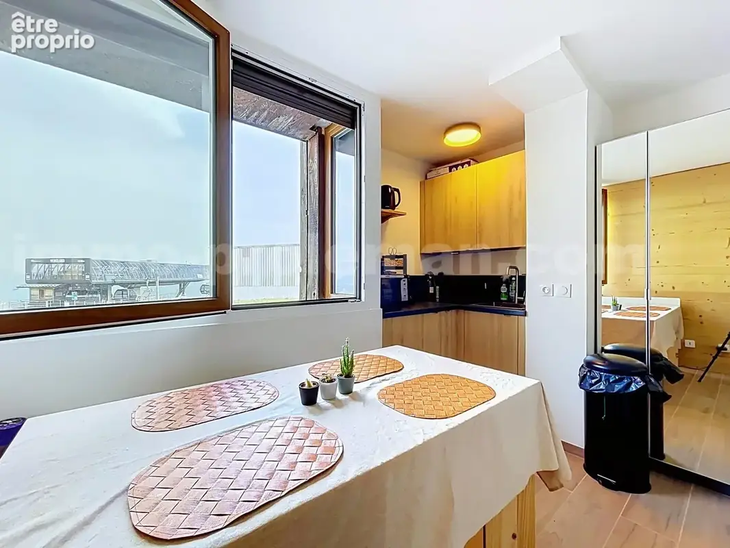 Studio_Samoens_Proche_Genève_Suisse_Investissement_Séjour_Cuisine_Station_De_Ski_