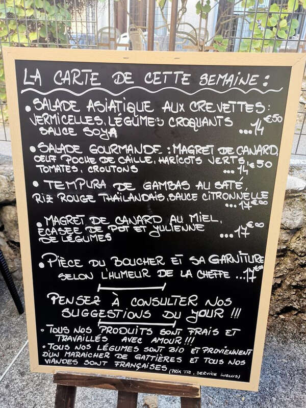 Commerce à VALBONNE