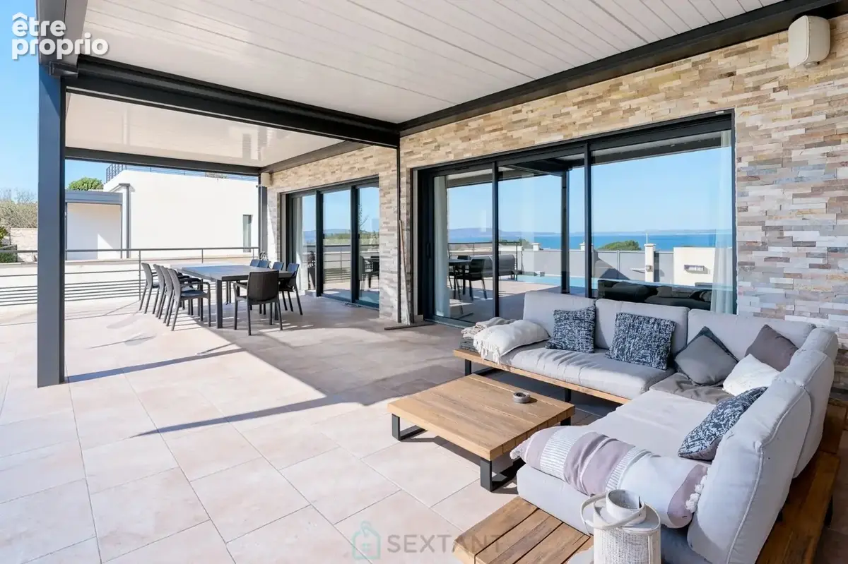 PROVENCE ISTRES - Somptueuse VILLA d'Architecte   300m²   Vue Panoramique  Deux Piscines  200m de la plage - photo 4
