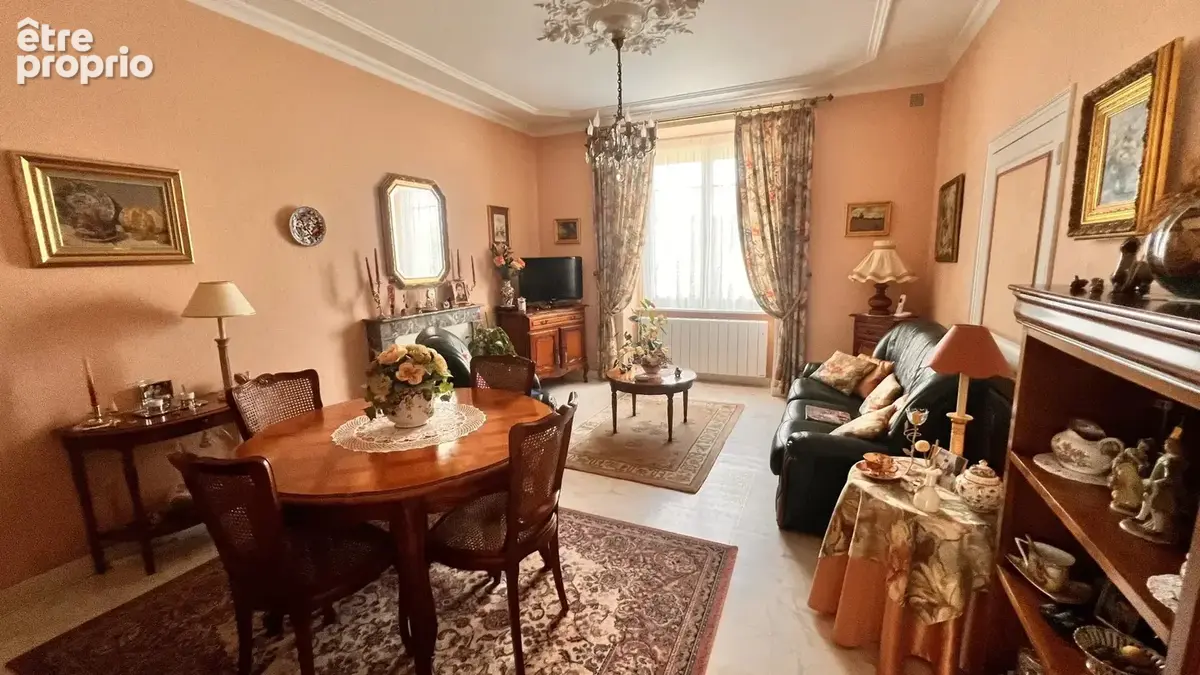 Maison 5 pièces 132 m² à vendre à Chalus (87230) - photo 3